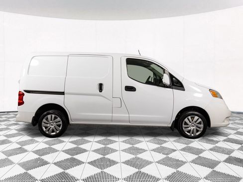 Used 2021 Nissan NV200 SV image 17