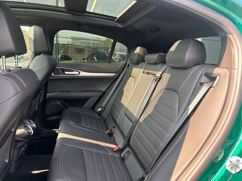 New 2025 Alfa Romeo Stelvio Sprint AWD/4WD image 13