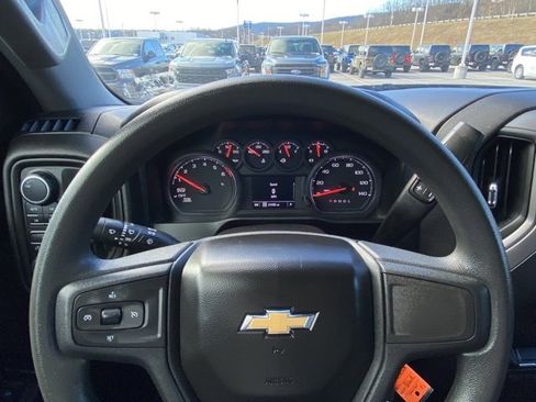 Used 2022 Chevrolet Silverado 1500 Custom image 14