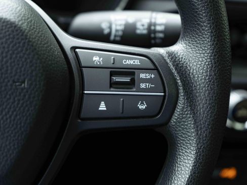 Used 2024 Honda CR-V LX image 21