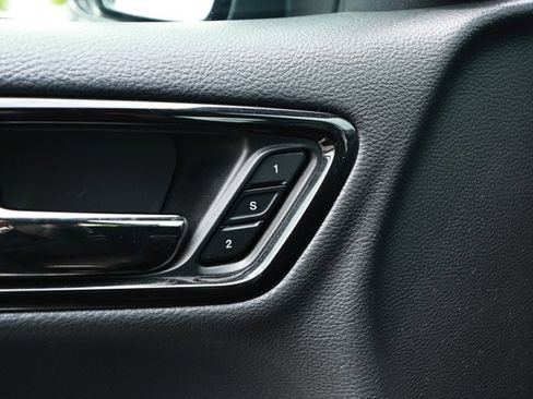 Used 2024 Dodge Durango GT RWD image 22