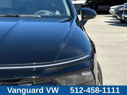 Used 2025 Hyundai Sonata SEL FWD image 3