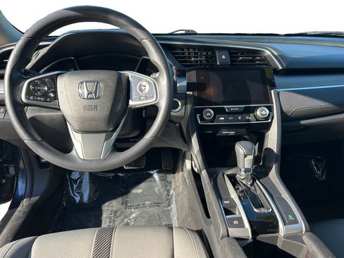 Used 2018 Honda Civic EX image 10