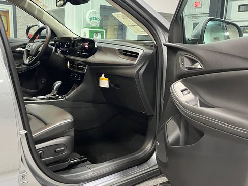 New 2026 Buick Encore GX Avenir w/ Avenir Convenience Package image 9