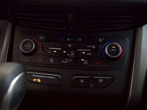 Used 2018 Ford Escape SE AWD/4WD image 22