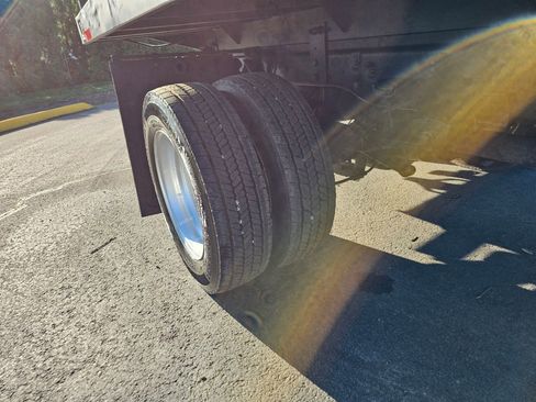 Used 2012 Ford F450 XL w/ High Capacity Trailer Tow Pkg image 18