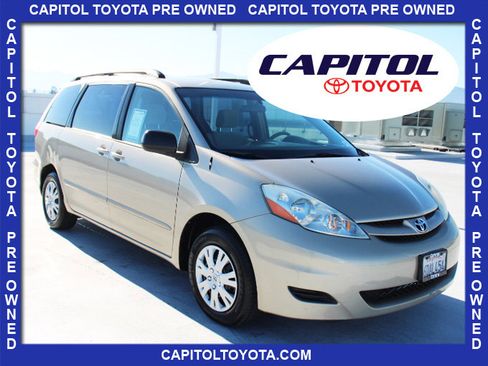Used 2008 Toyota Sienna CE image 1