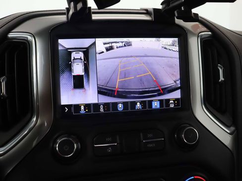 Used 2020 Chevrolet Silverado 2500 LTZ w/ LTZ Premium Package image 13