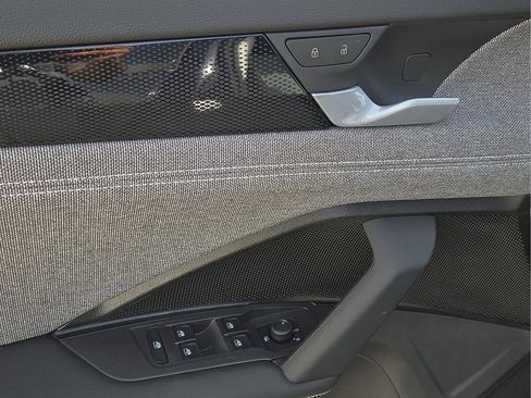 New 2026 Volkswagen Tiguan S image 17