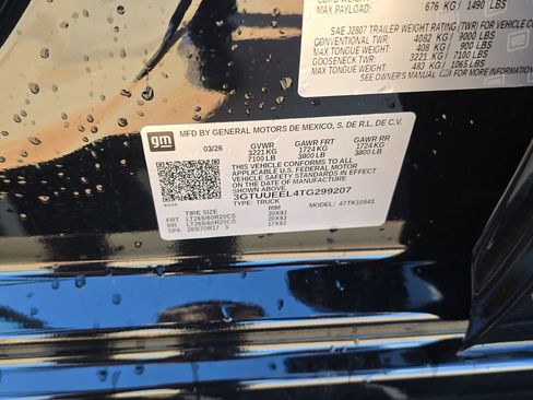 New 2026 GMC Sierra 1500 AT4 w/ AT4 Premium Package AWD/4WD image 36