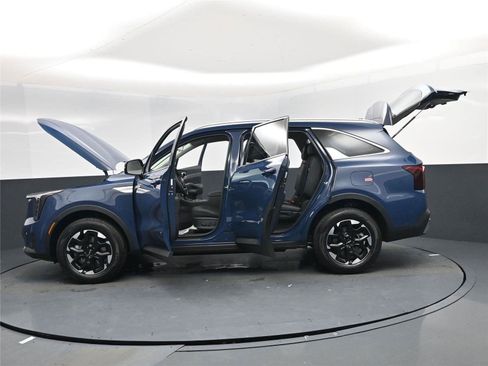 New 2026 Kia Sorento S image 20