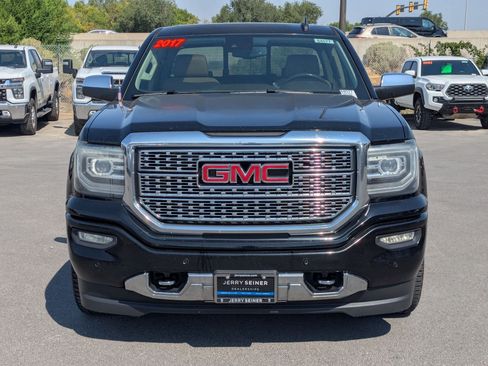 Used 2017 GMC Sierra 1500 Denali w/ Denali Ultimate Package AWD/4WD image 8