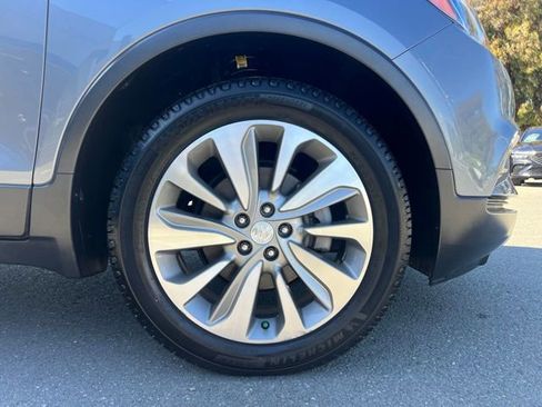 Used 2019 Buick Encore Preferred FWD image 4