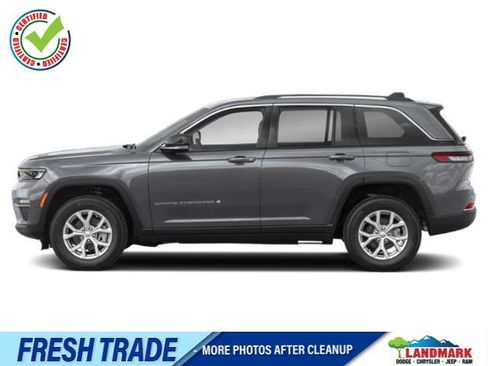 Used 2023 Jeep Grand Cherokee Laredo w/ Luxury Tech Group I AWD/4WD image 1