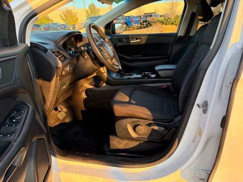 Used 2017 Ford Edge SE AWD/4WD image 15