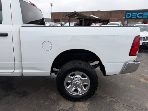 Used 2017 RAM 3500 Tradesman w/ Chrome Appearance Group AWD/4WD image 40