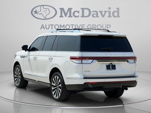 Used 2022 Lincoln Navigator Reserve RWD image 5