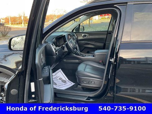 Used 2022 Kia Sorento S image 29