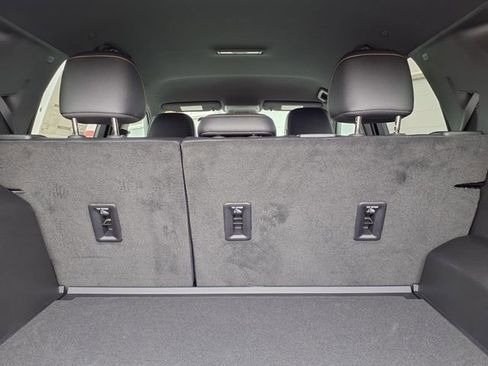 New 2026 Chevrolet Equinox ACTIV w/ LPO, Floor Liner Package FWD image 19
