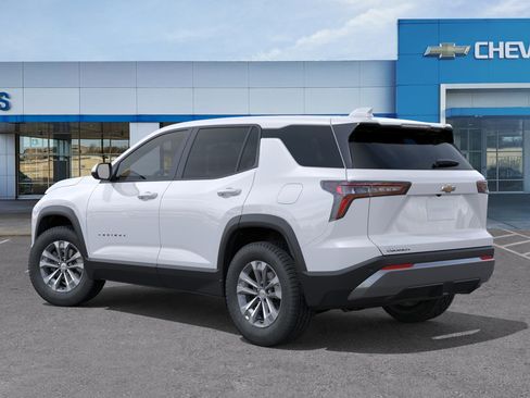 New 2026 Chevrolet Equinox LT FWD image 3