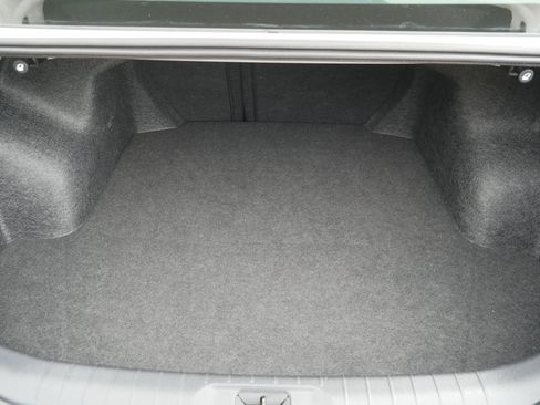 Certified 2025 Nissan Altima 2.5 S FWD image 18