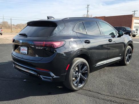 Used 2025 Buick Envision Sport Touring image 3