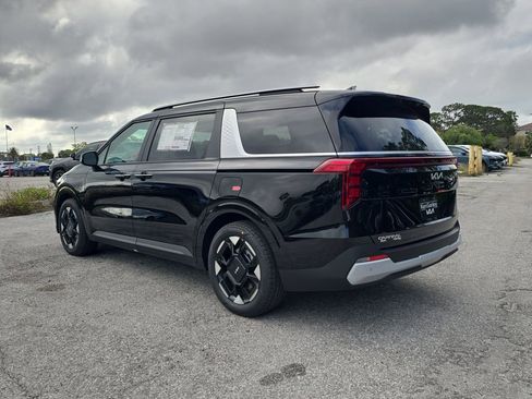 New 2026 Kia Carnival EX image 6