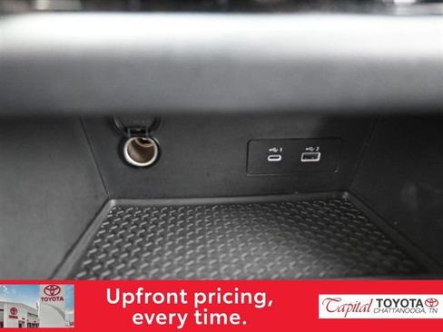 Used 2024 Nissan Pathfinder SV image 22