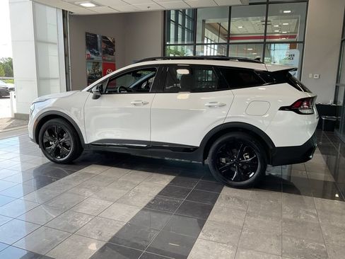 Used 2025 Kia Sportage X-Line w/ Premium Package AWD/4WD image 4