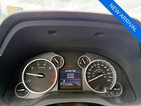 Used 2016 Toyota Tundra Platinum AWD/4WD image 14