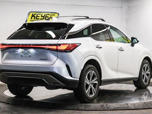 Used 2025 Lexus RX 350 FWD w/ Accessory Package image 4