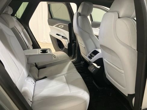 Used 2024 Cadillac Lyriq Sport image 23