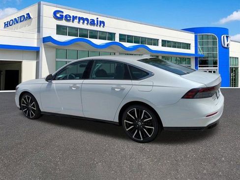 New 2026 Honda Accord Touring image 5