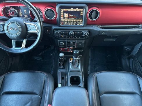 Used 2020 Jeep Gladiator Rubicon image 4
