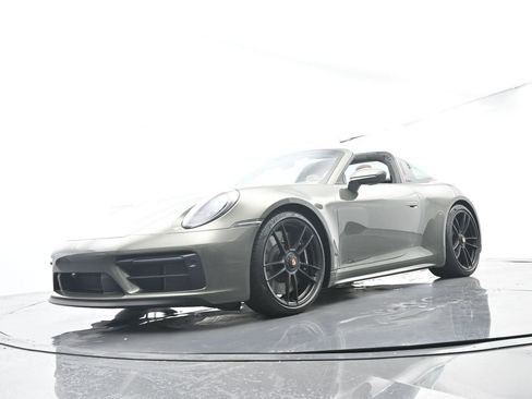 Used 2024 Porsche 911 Targa 4 GTS AWD/4WD image 54