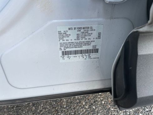 Used 2023 Ford Edge SEL image 28