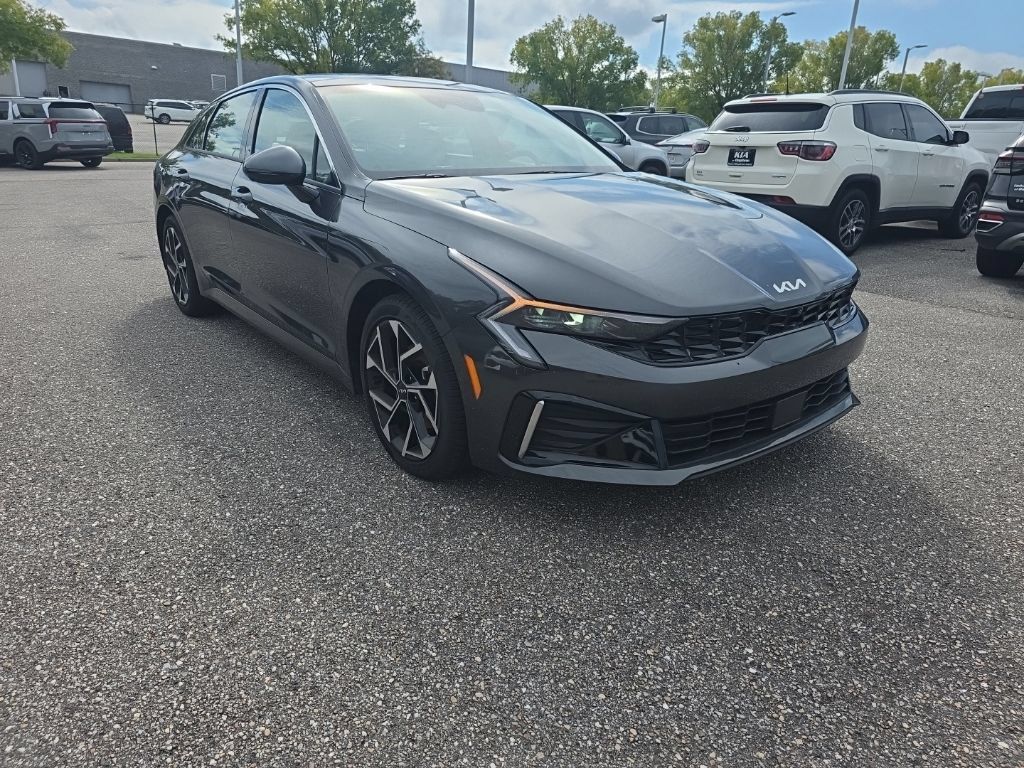 Used 2025 Kia K5 EX FWD image 1