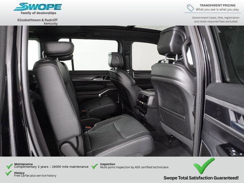 Used 2024 Jeep Wagoneer Series II w/ Premium Group I AWD/4WD image 33