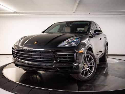 Certified 2023 Porsche Cayenne Platinum Edition AWD/4WD image 1