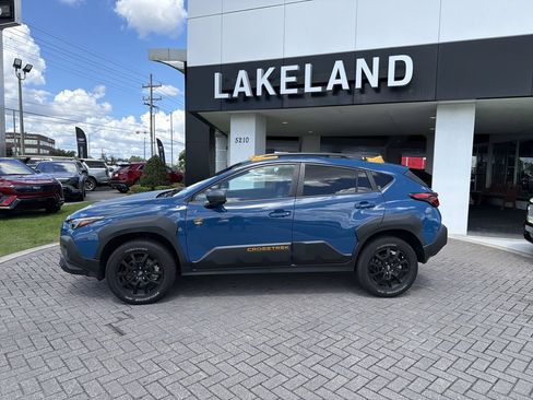 Used 2024 Subaru Crosstrek 2.5i Wilderness AWD/4WD image 2