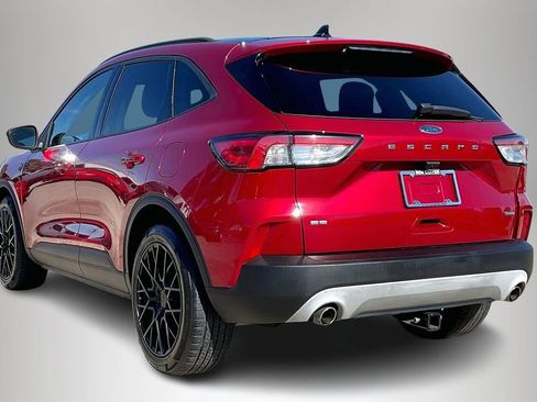 Certified 2020 Ford Escape SE Sport image 4