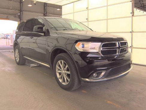 Used 2018 Dodge Durango SXT image 4