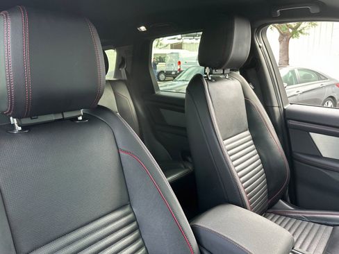 Used 2023 Land Rover Discovery Sport S R-Dynamic image 31