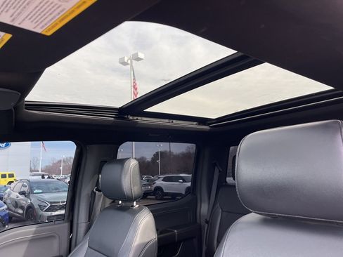 Used 2023 Ford F150 XLT w/ Equipment Group 302A High image 17