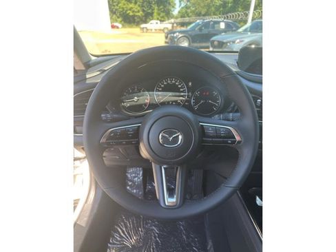 Certified 2024 MAZDA CX-30 AWD 2.5 S w/ Preferred Package image 17