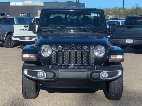 Certified 2023 Jeep Gladiator Sport image 8