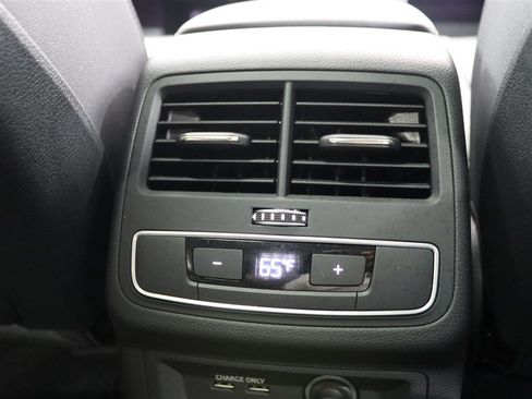 Used 2023 Audi A4 2.0T allroad Premium Plus w/ Premium Plus Package AWD/4WD image 21