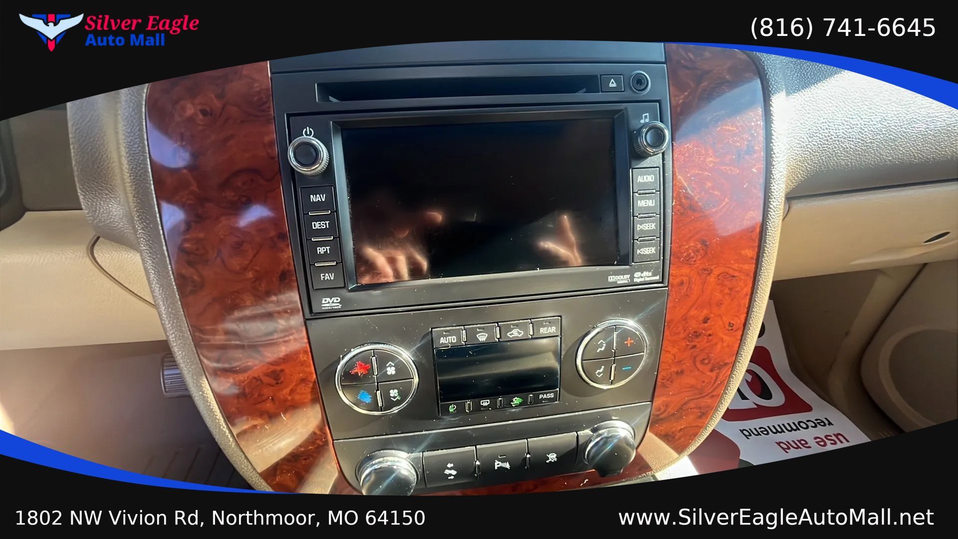 Used 2011 Chevrolet Tahoe LT AWD/4WD image 19
