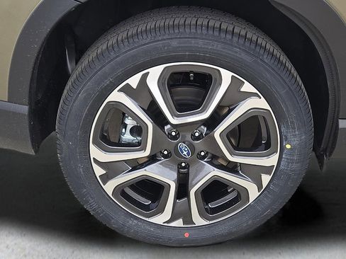 New 2026 Subaru Ascent Limited image 8