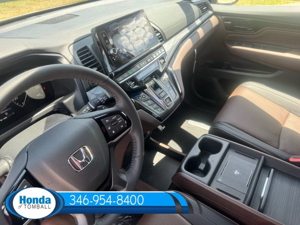 New 2026 Honda Odyssey Elite image 13